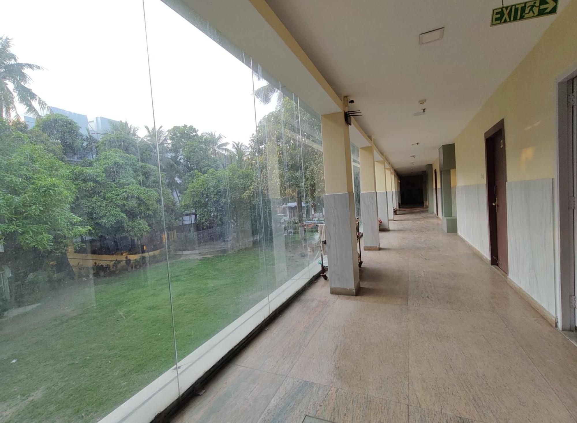 โรงแรมเชอร์ อี ปัญจาบ โกลกาตา ภายนอก รูปภาพ